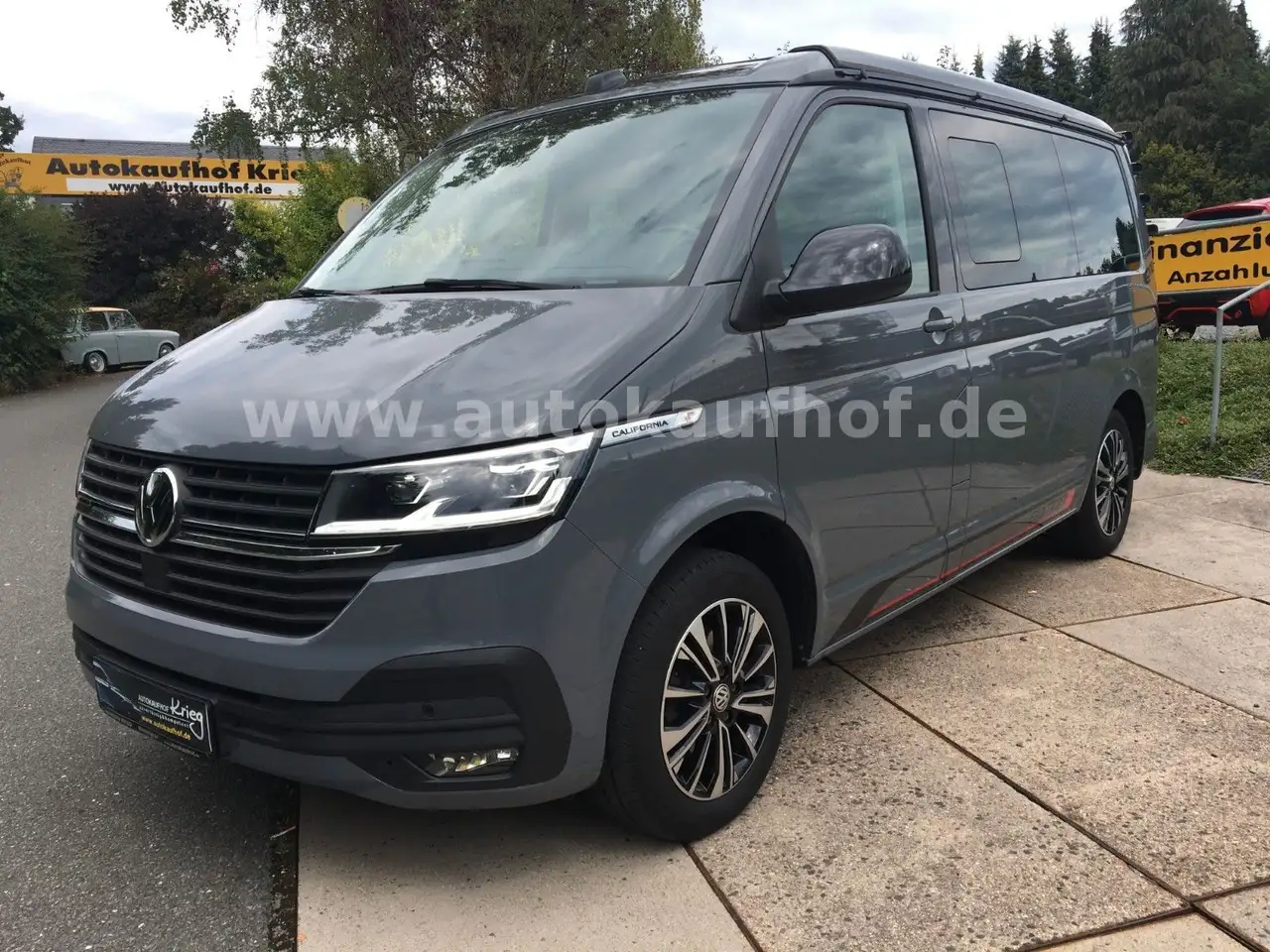 Volkswagen California T6.1 California 4Motion Beach Camper Edition, миниатюра 3