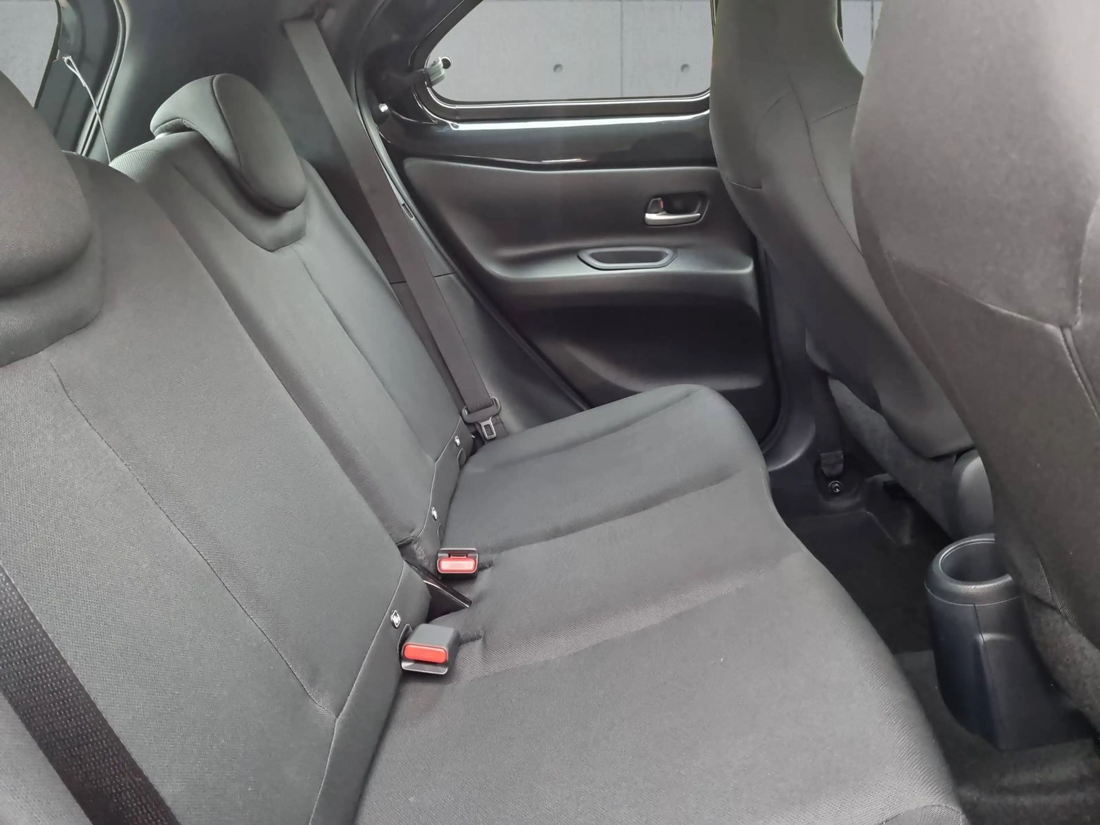 Toyota Aygo X Play — photo 10