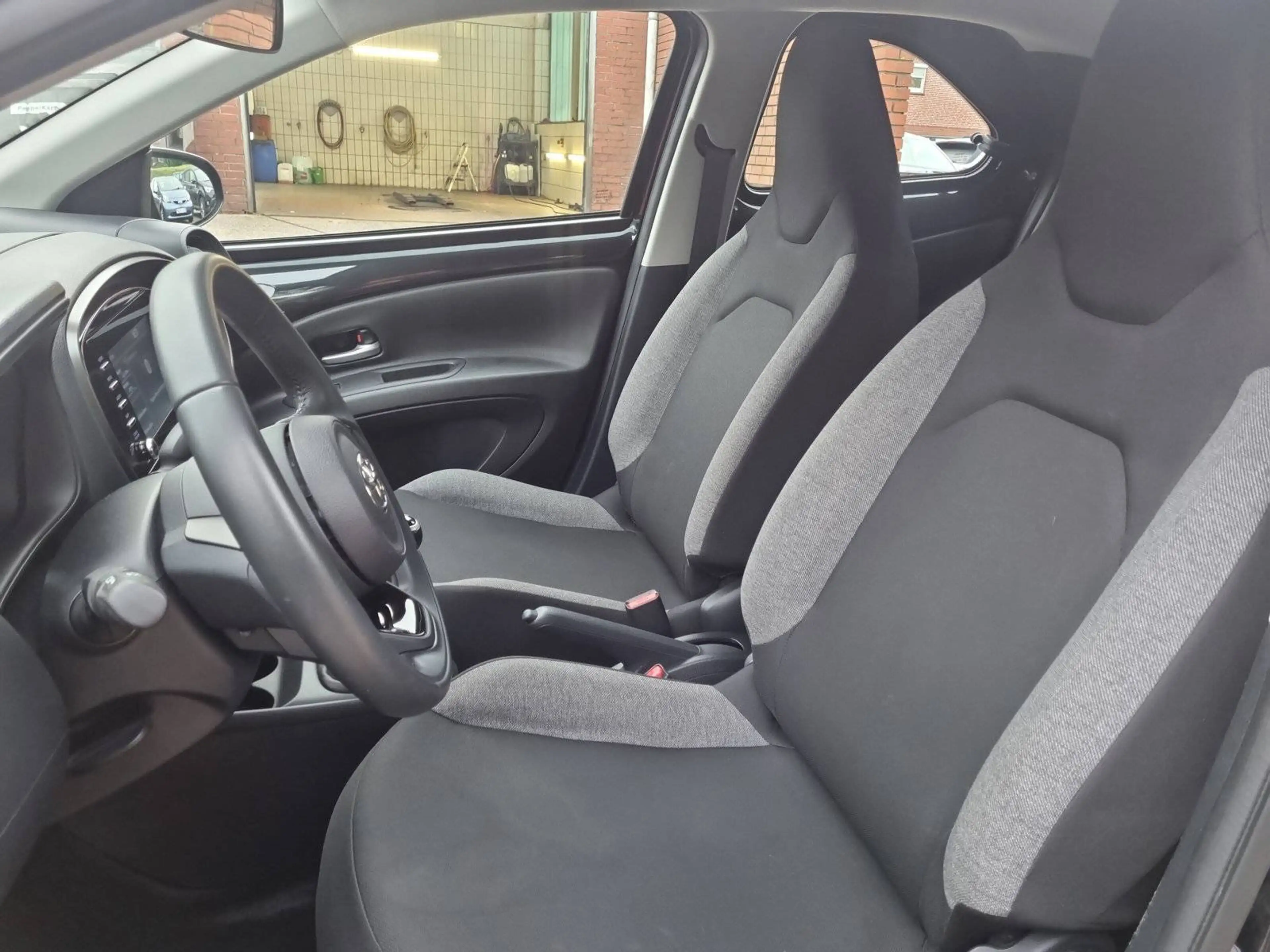 Toyota Aygo X Play — photo 7
