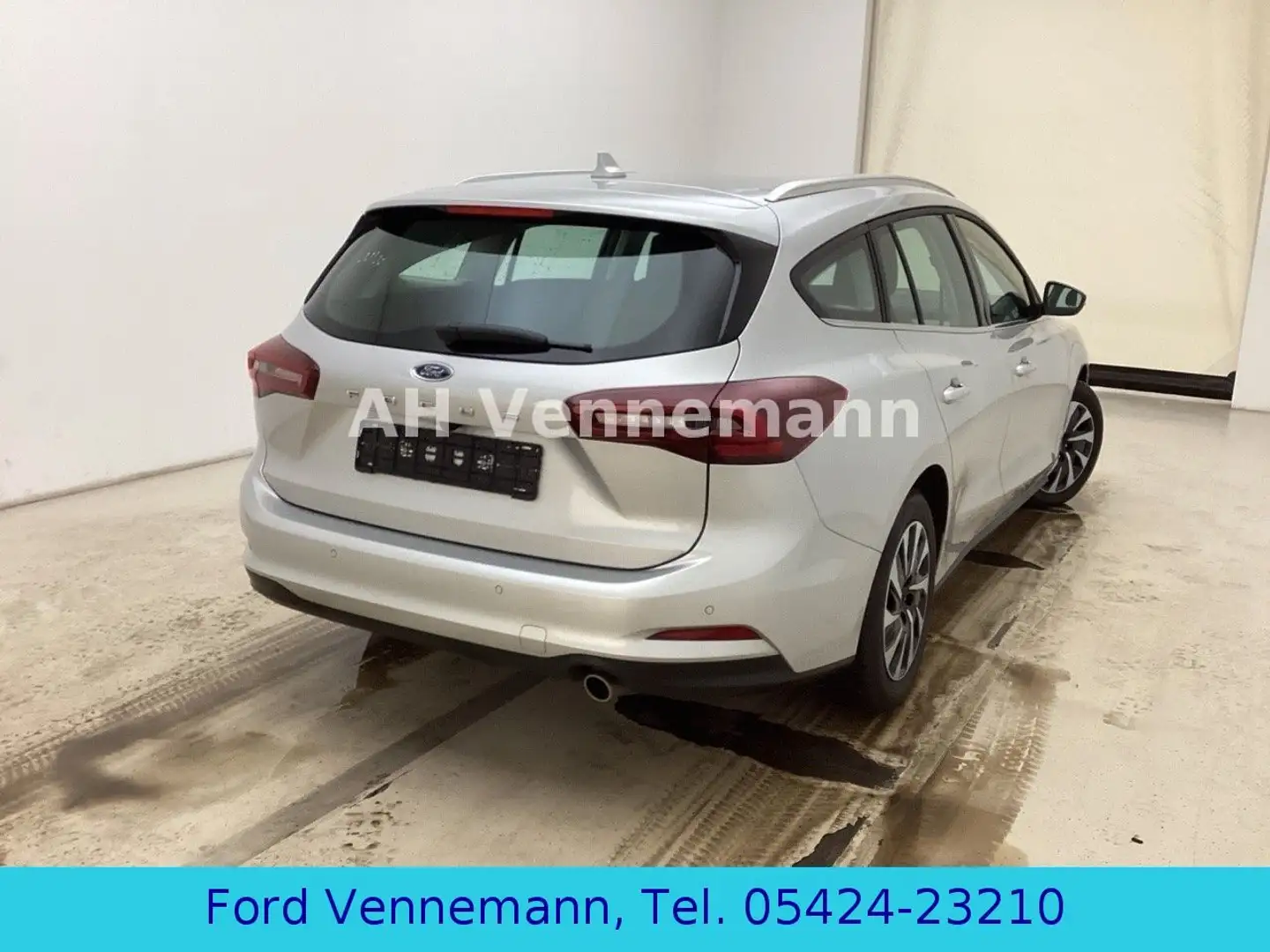 Ford Focus 1.0 EB Titanium Tur*iACC*TWA*Kam*4J.FGS* Argent - 2