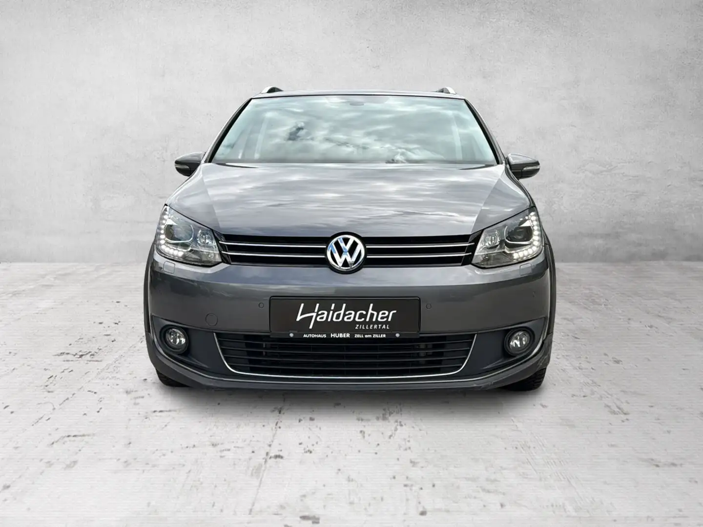 Volkswagen Touran Country 1.6 TDI DPF Grau - 2