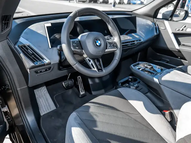 BMW Ix view 5