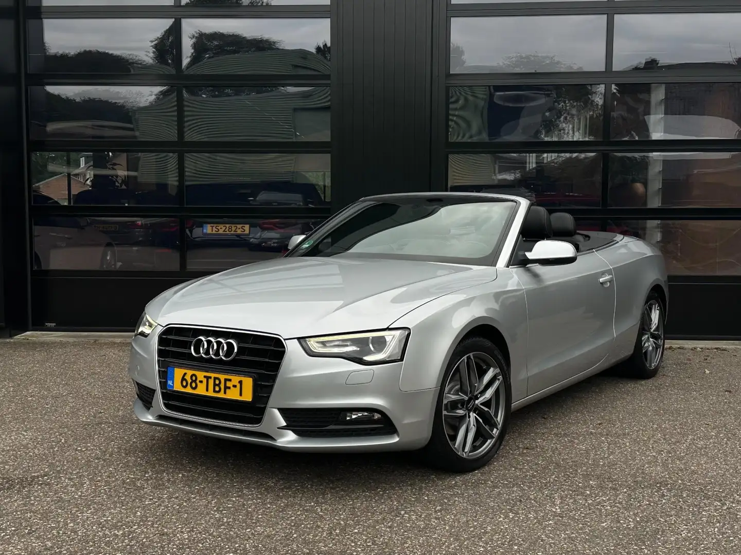 Audi A5 Cabriolet 1.8 TFSI Pro Line Led Xenon Leder Navi C Grigio - 1