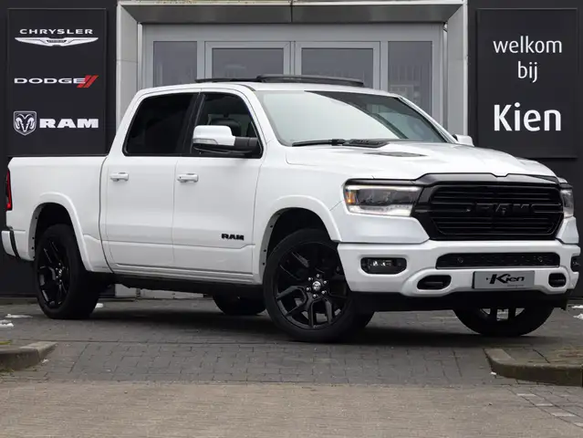 Dodge RAM 1500 5.7 V8 4x4 Crew Cab Laramie Night | Luchtveri