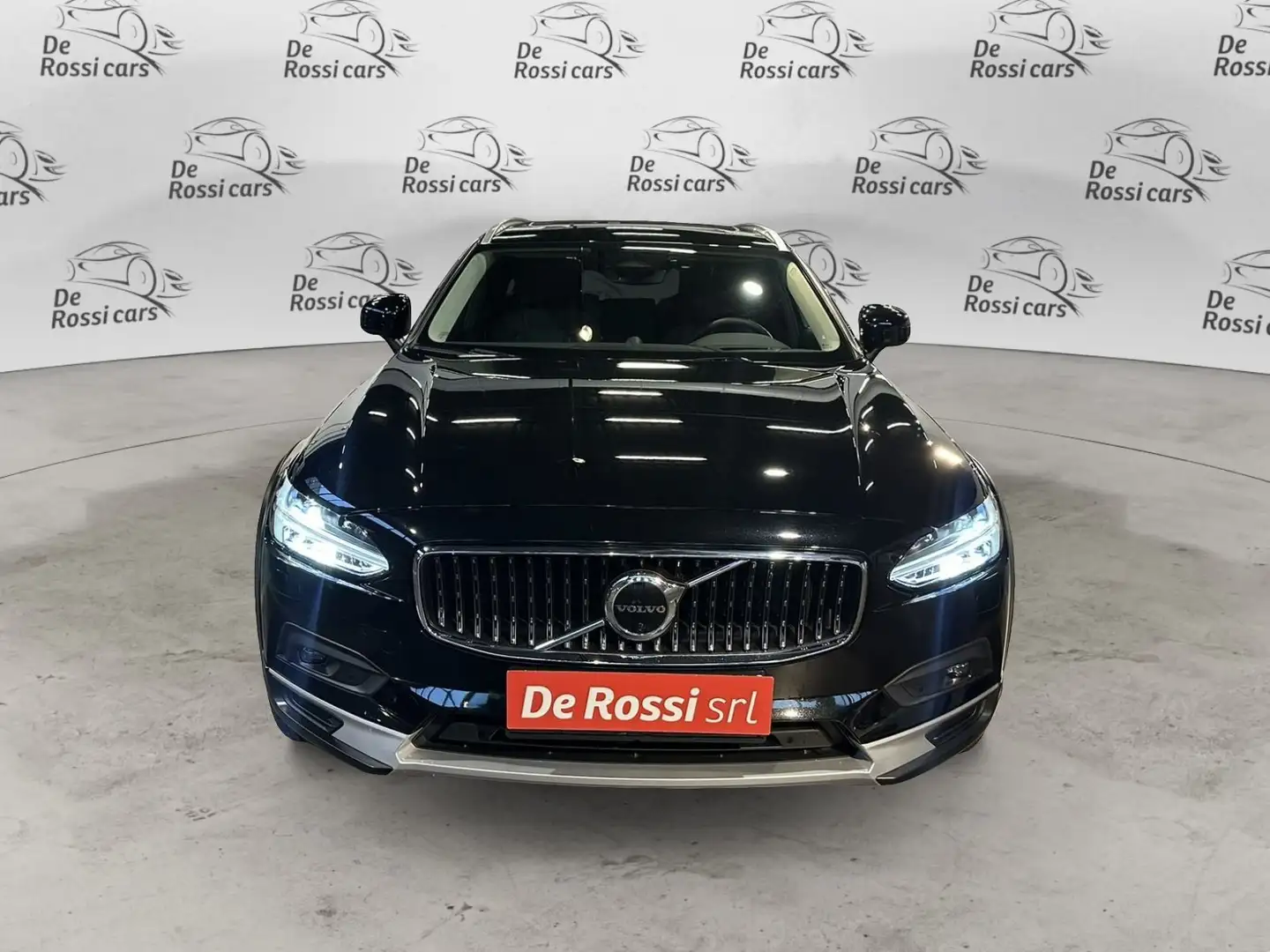 Volvo V90 Cross Country B5 (d) AWD automatico Ultimate Negru - 2