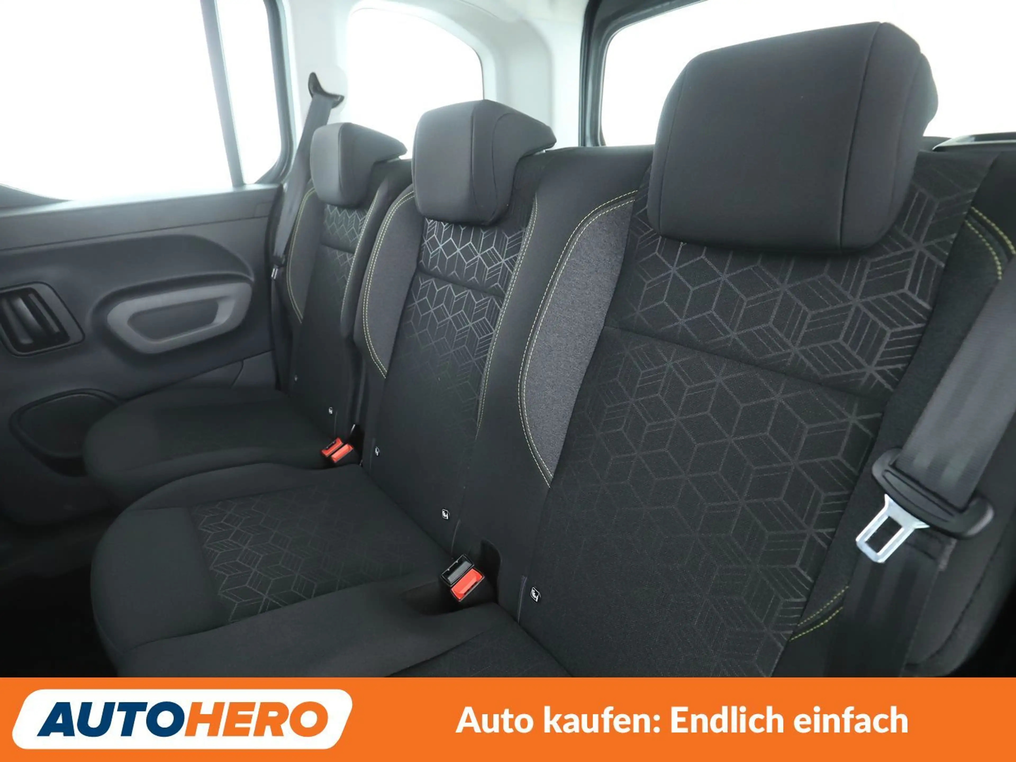 Peugeot Rifter 1.5 Blue-HDi Active L1 *NAVI*TEMPO*PDC*SHZ*STGHZ* — photo 14