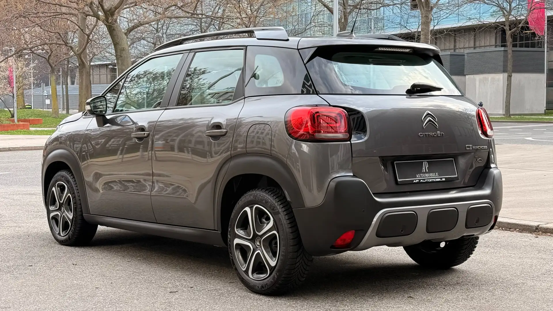 Citroen C3 Aircross C3 Aircross PureTech110 S&S 6-Gang-Manuell Feel Grau - 2