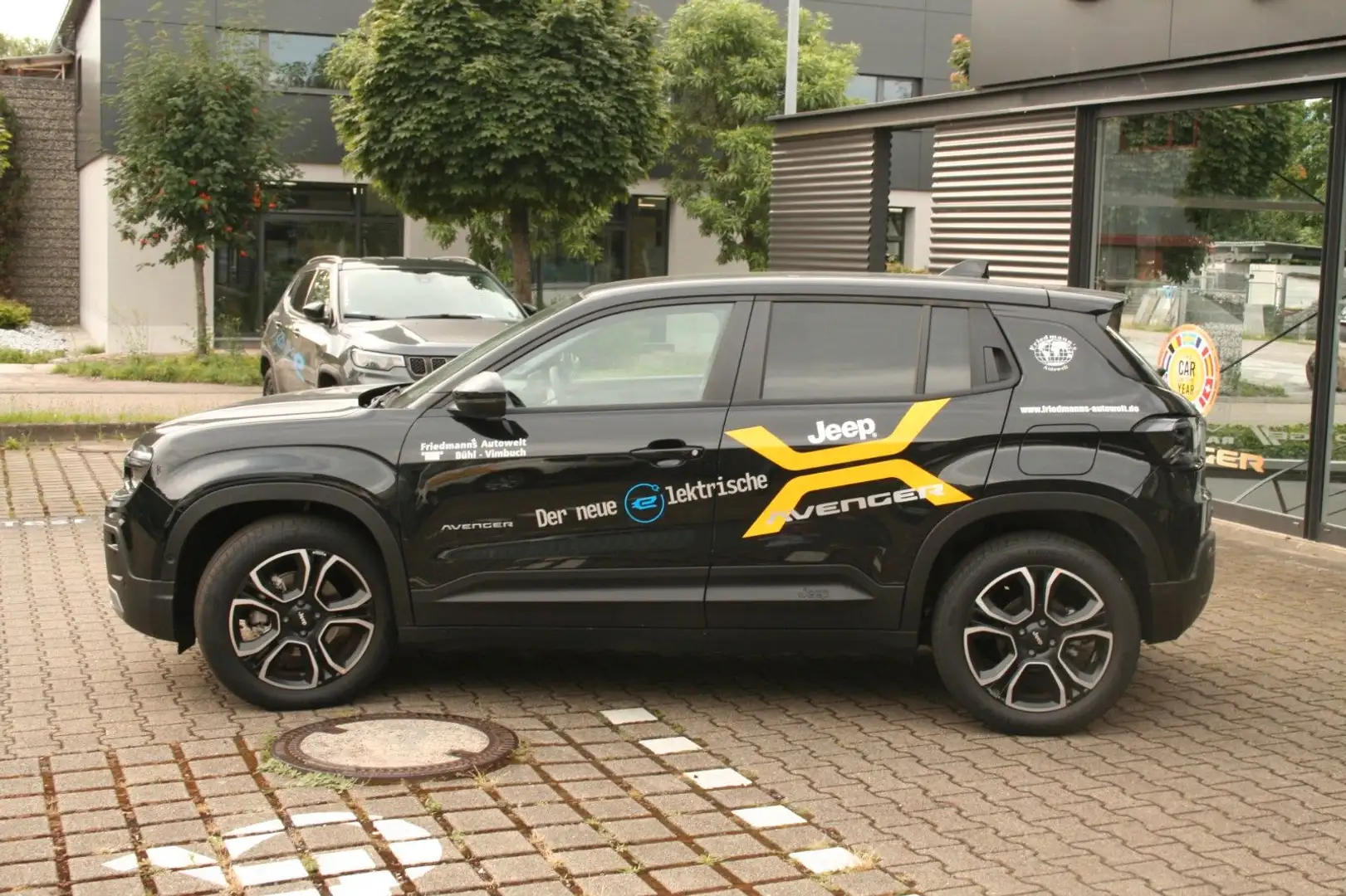 Jeep Avenger Elektro Altitude Noir - 2