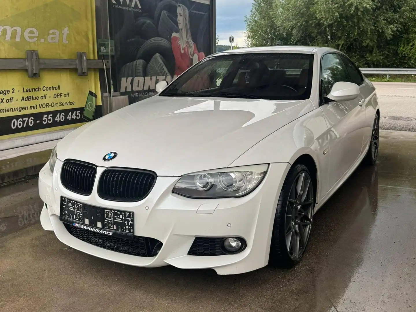 BMW 335 335d Coupé Aut. Weiß - 1
