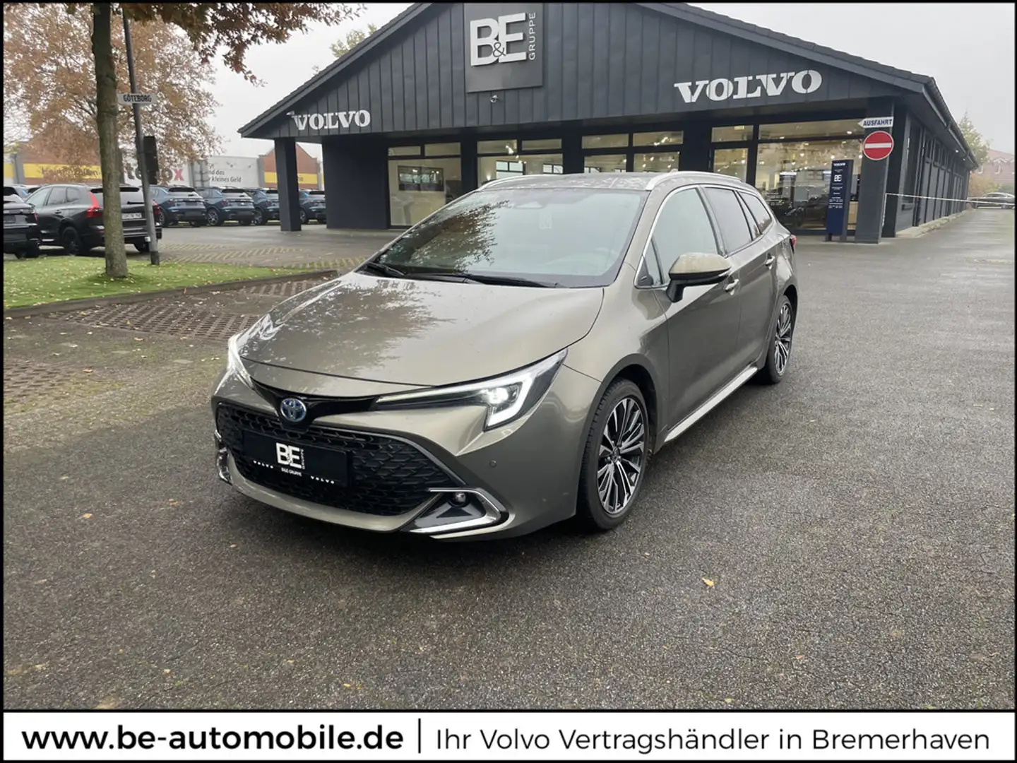 Toyota Corolla Touring Sports 1.8 Hybrid Team D Bronze - 1