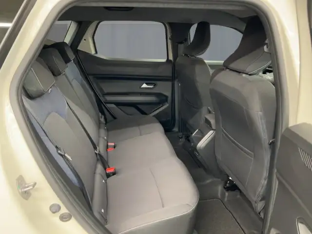 Dacia Duster view 9