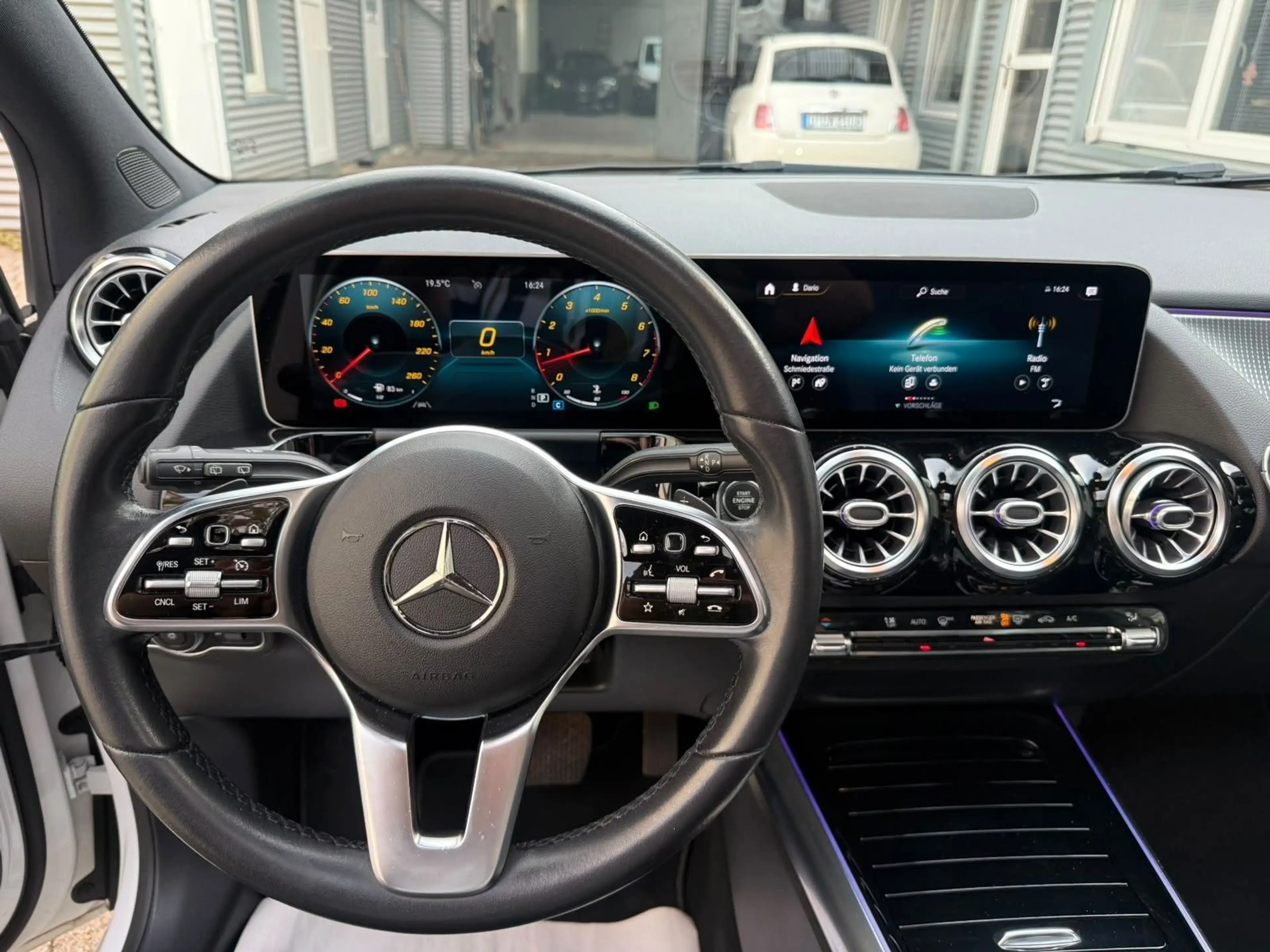 Mercedes-Benz B 220 Burmester Pano Spurhalte Widescreen — photo 9
