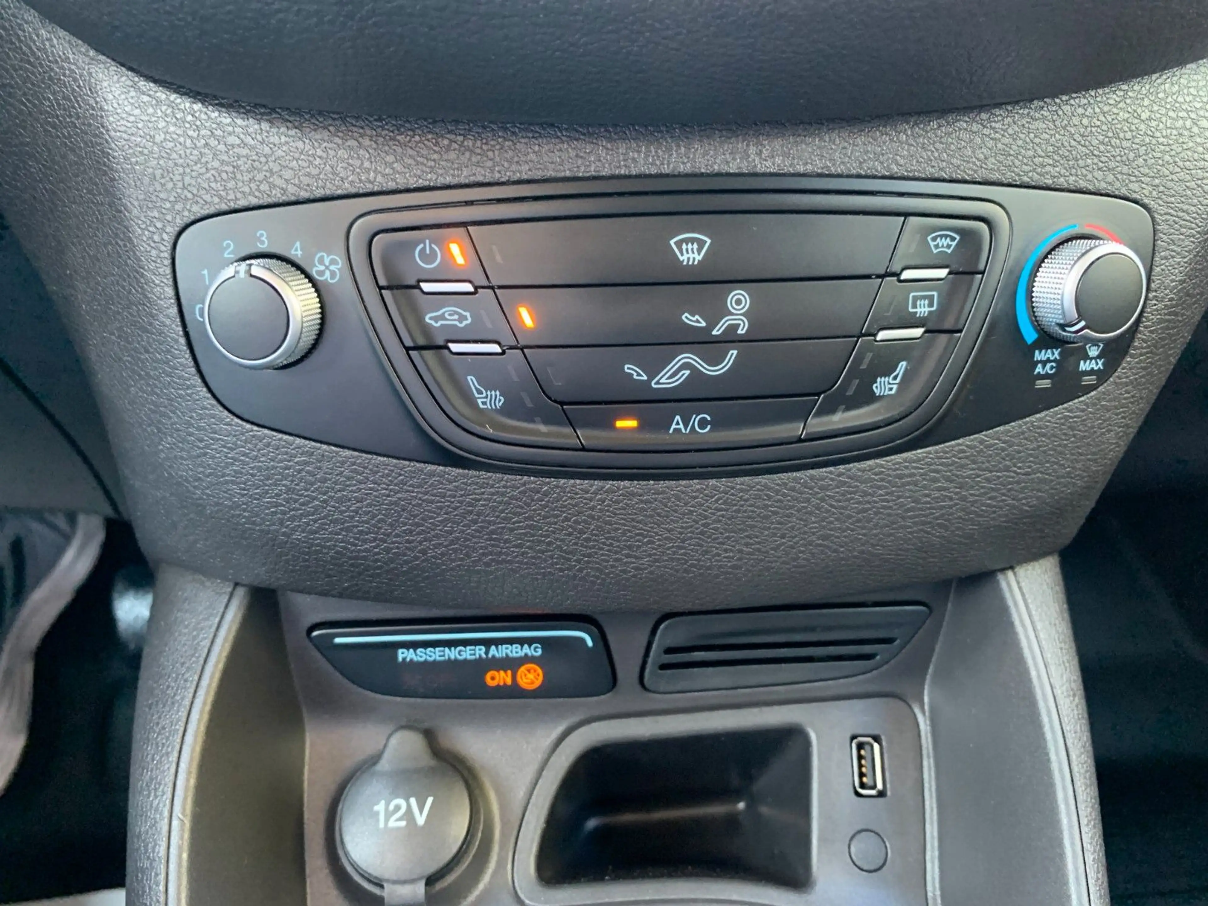 Ford Transit Courier Sport*Navi*BT*PDC*HU 03-28* — photo 22