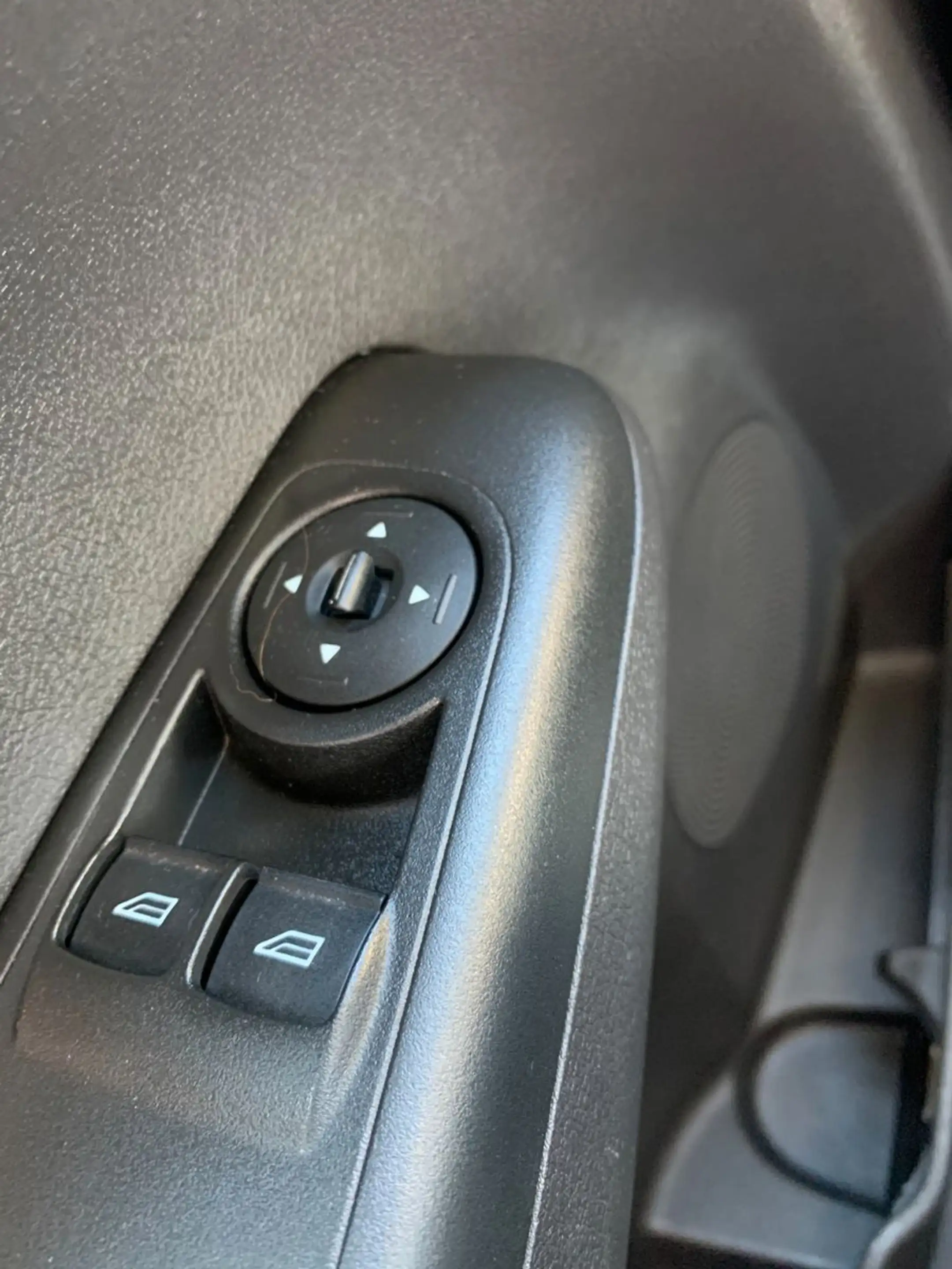 Ford Transit Courier Sport*Navi*BT*PDC*HU 03-28* — photo 15
