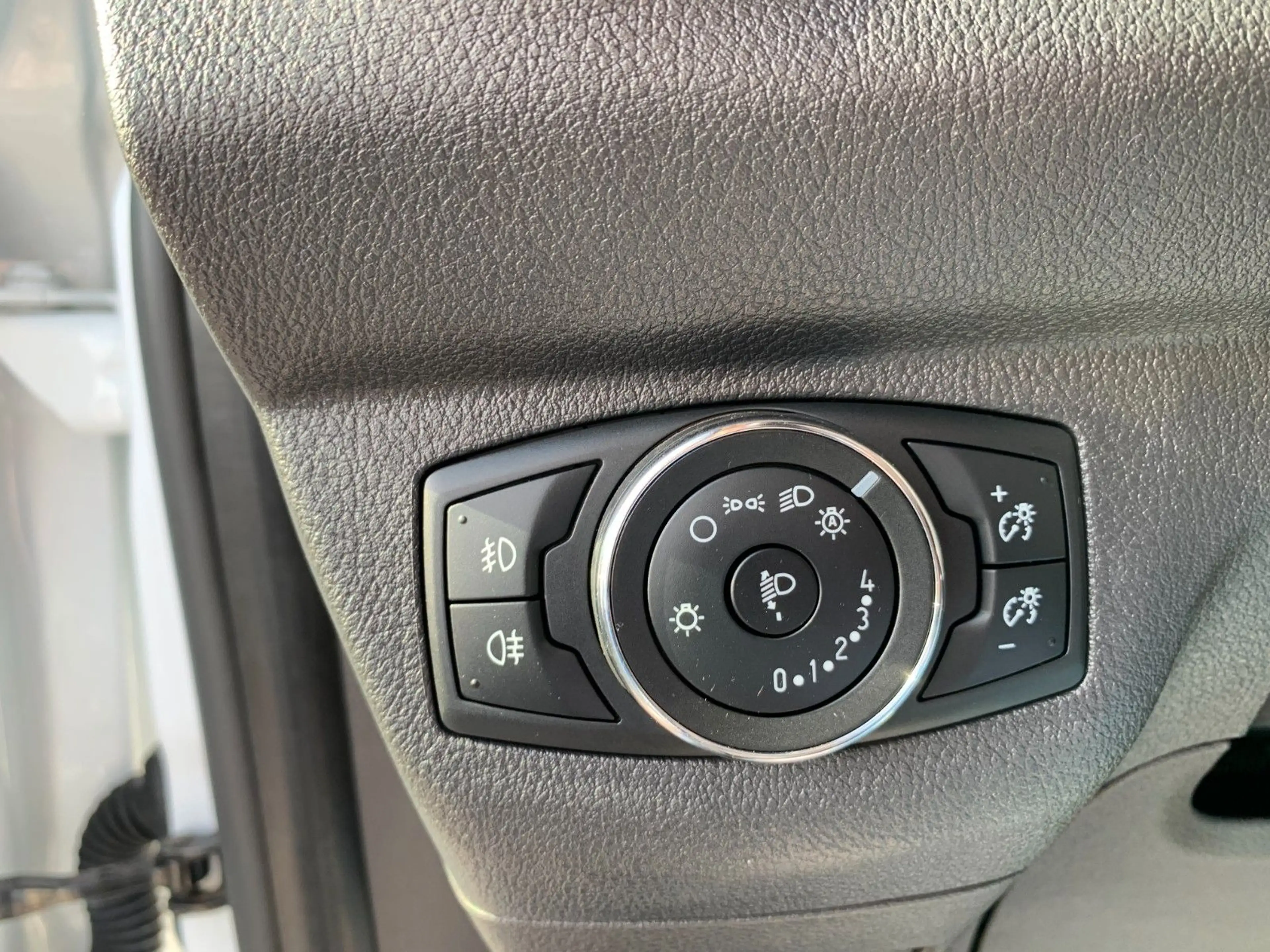 Ford Transit Courier Sport*Navi*BT*PDC*HU 03-28* — photo 13