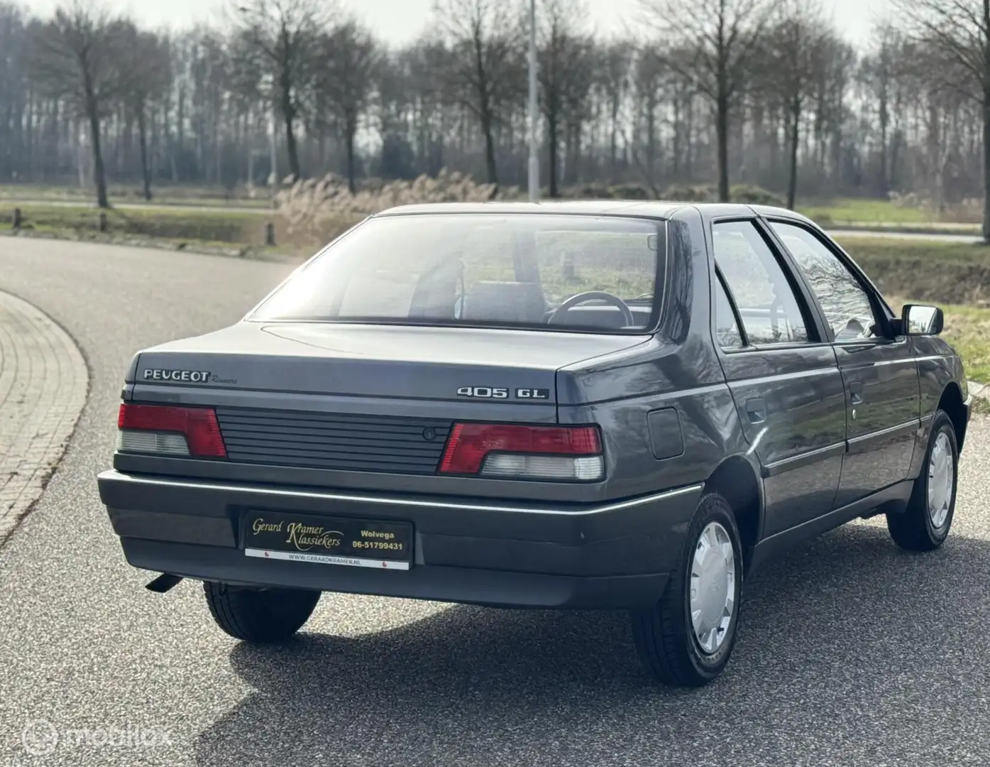Peugeot 405 1.6 GL 1990 88.000 KM! Grau - 2