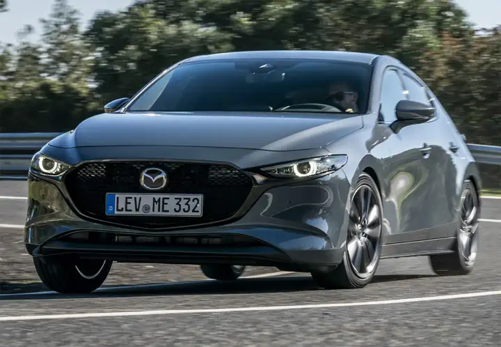 Mazda Mazda 3 3 1.5 Style Confort+Navegador 2016, foto 37