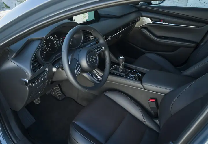 Mazda Mazda 3 3 1.5 Style Confort+Navegador 2016, foto 11