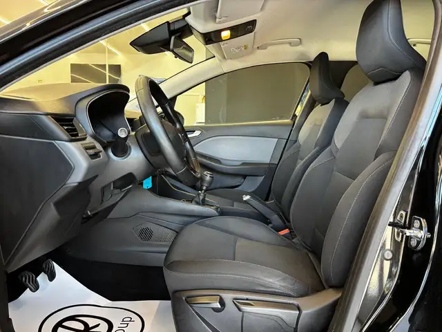 Renault Clio view 10