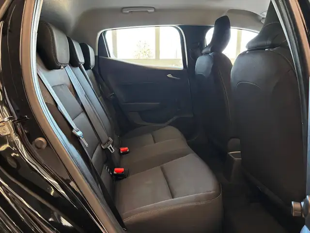 Renault Clio view 14