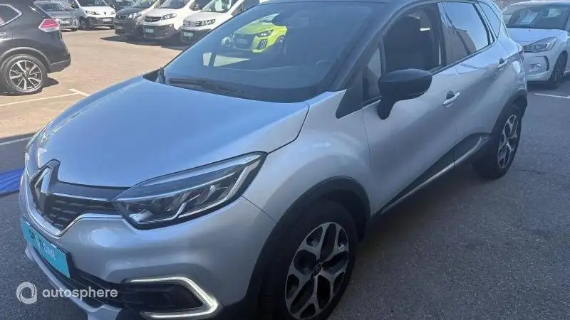 RENAULT Captur