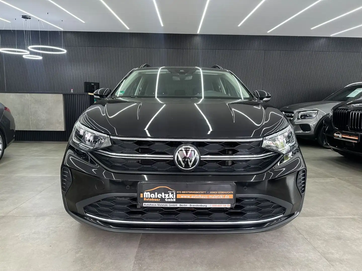 Volkswagen Taigo 1.0 TSI Move*Keyless*Kamera*LaneAssist*ACC Schwarz - 2