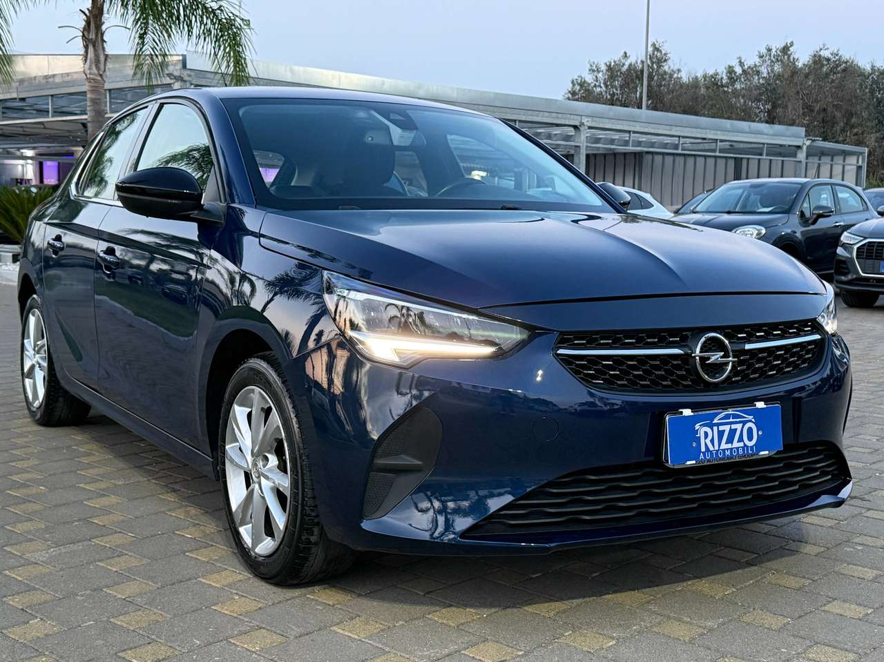 Opel Corsa 1.2 DESIGN&TECH FULL LED COCKPIT