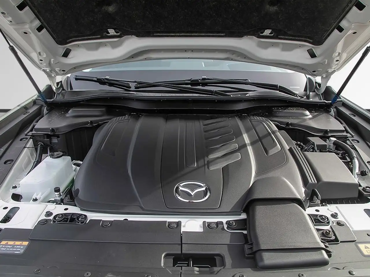 Mazda CX-90 MHEV снимка Mazda CX-90 MHEV