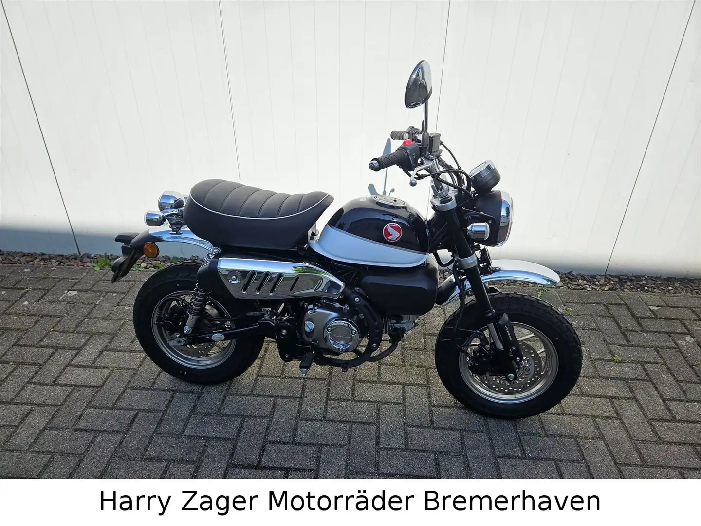Honda Monkey 125 Top Zustand! Neue Reifen! Чорний - 2