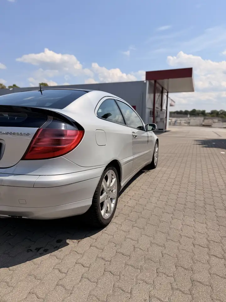 Mercedes-Benz Mercedes C200 Sportcoupé Kompressor, foto 7
