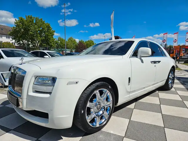 Rolls-Royce Ghost Family +Executive-Aussattung
