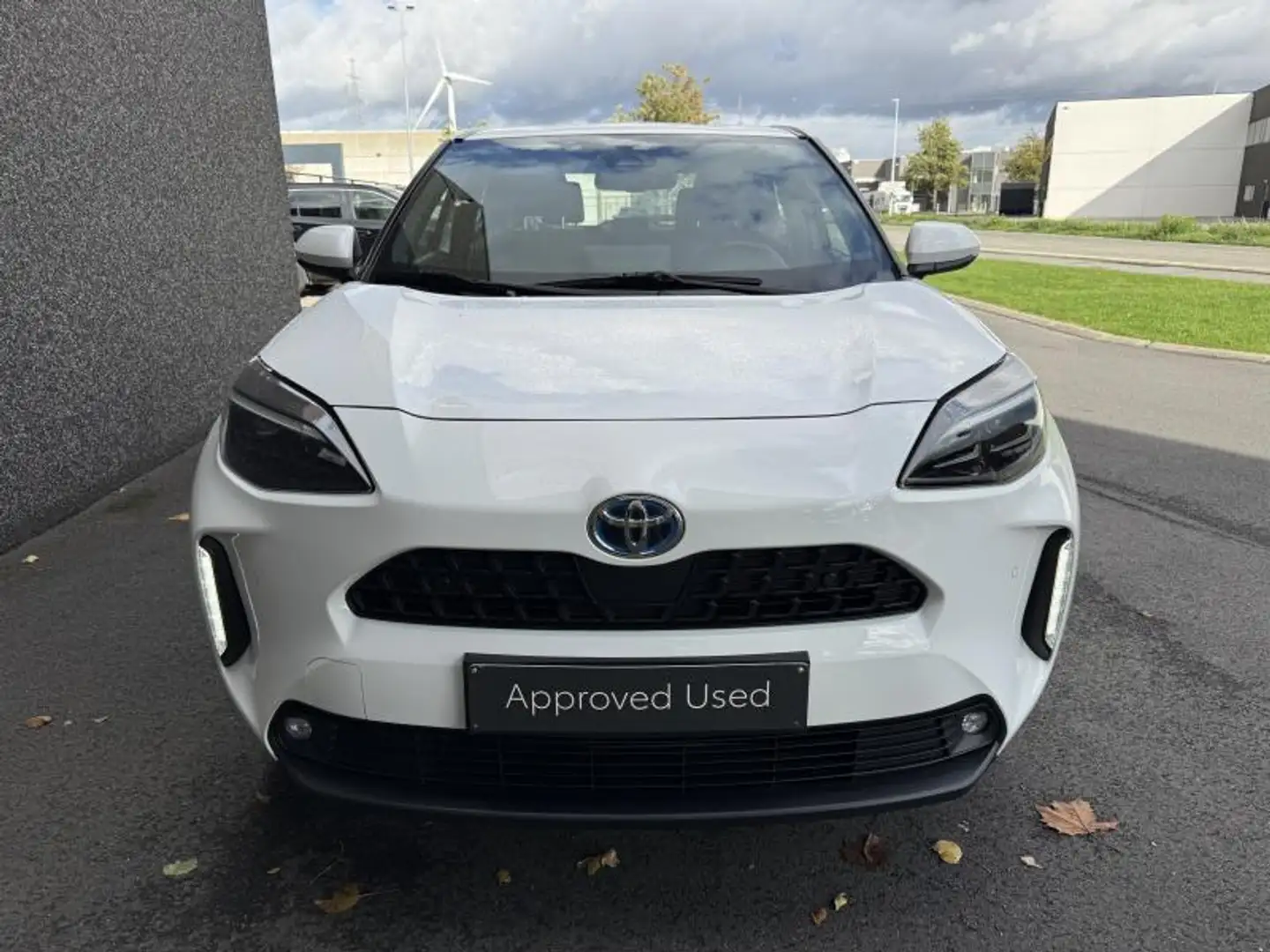 Toyota Yaris Cross Dynamic Plus + Comfort Pack Bianco - 2