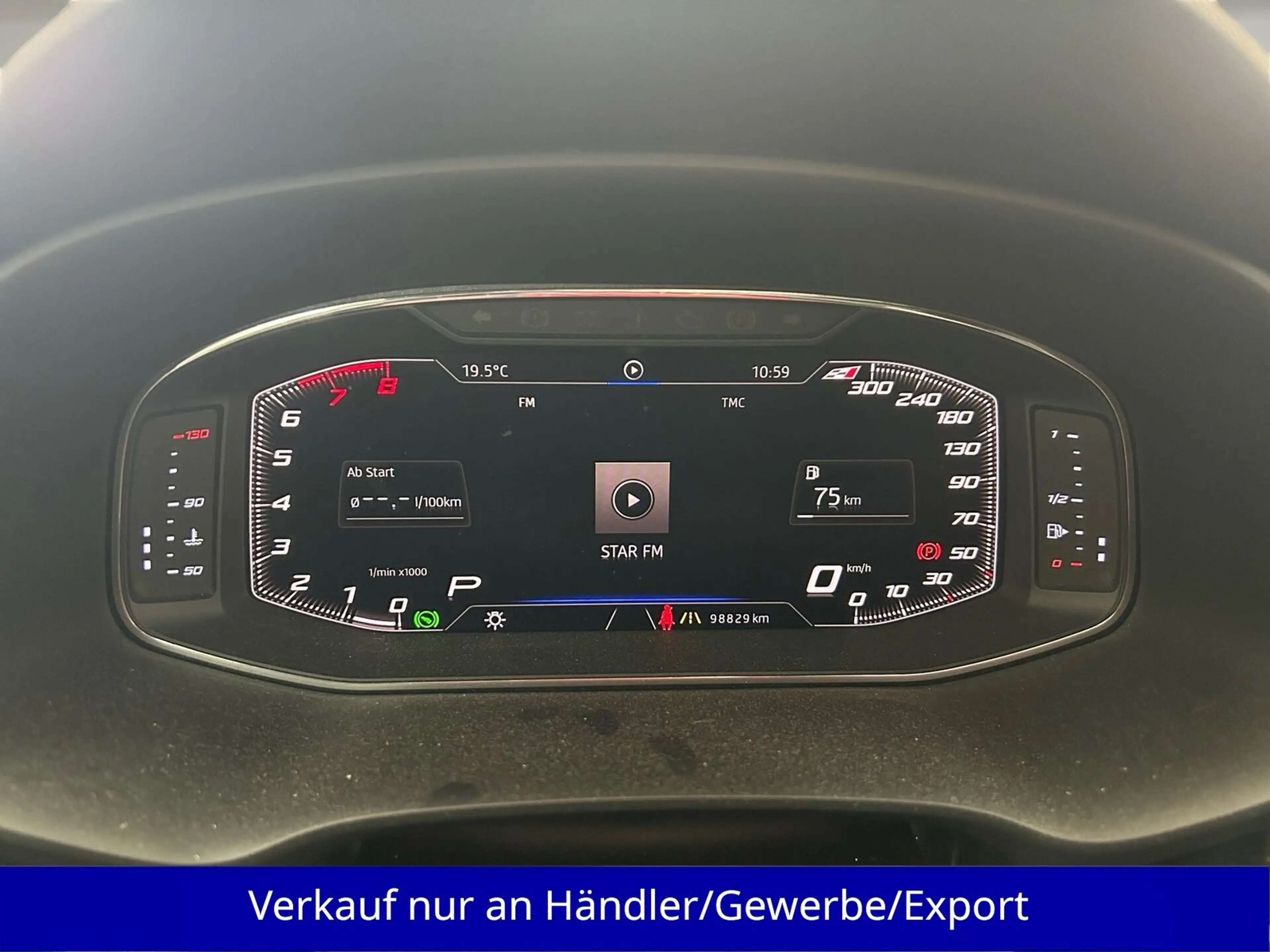 SEAT Leon ST 2.0 Cupra 300 4Drive DSG LED Leder Pano — photo 10
