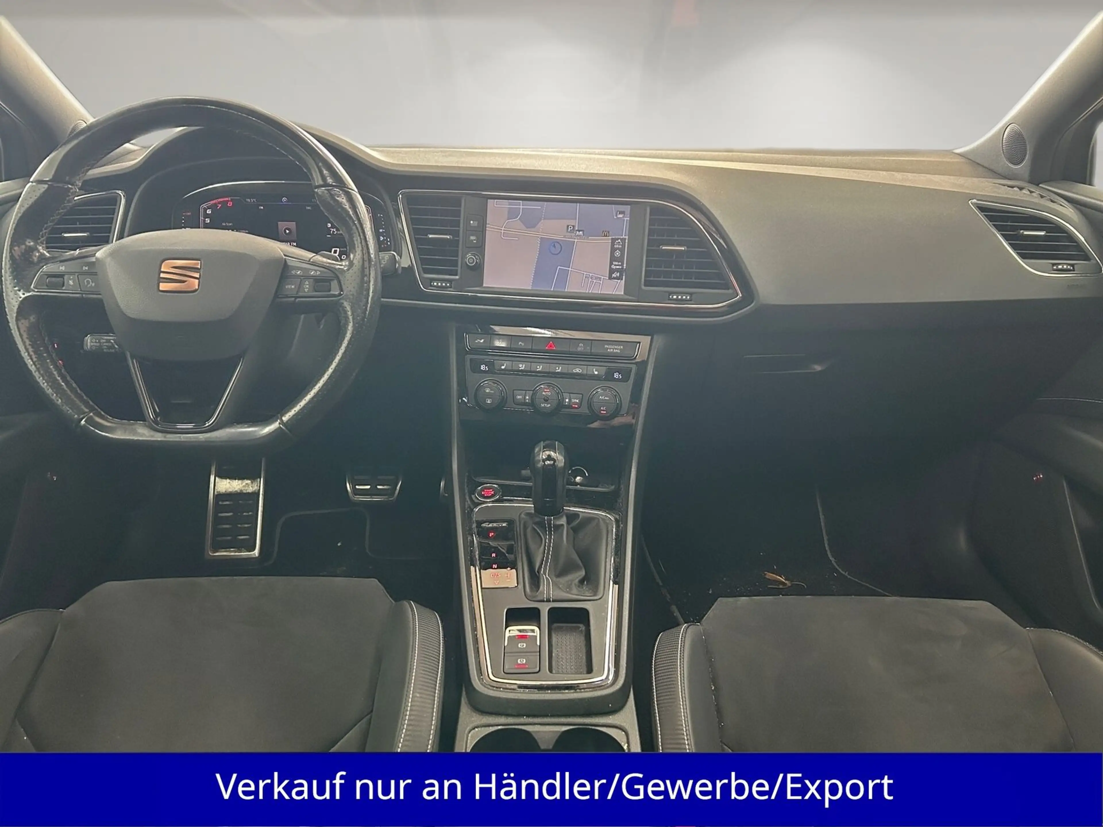 SEAT Leon ST 2.0 Cupra 300 4Drive DSG LED Leder Pano — photo 11