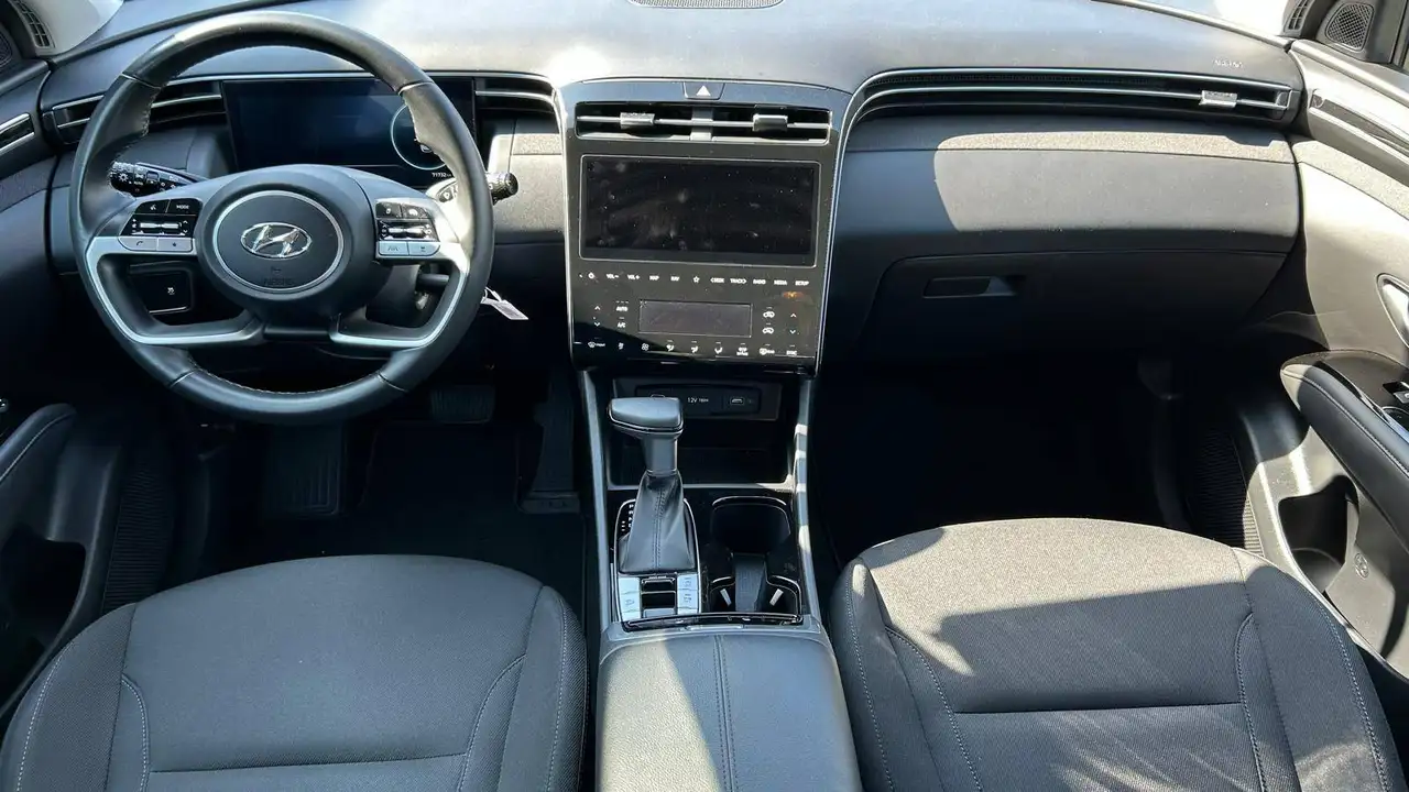Hyundai TUCSON 1.6 T-GDi DCT Select in nieuwstaat!, миниатюра 8