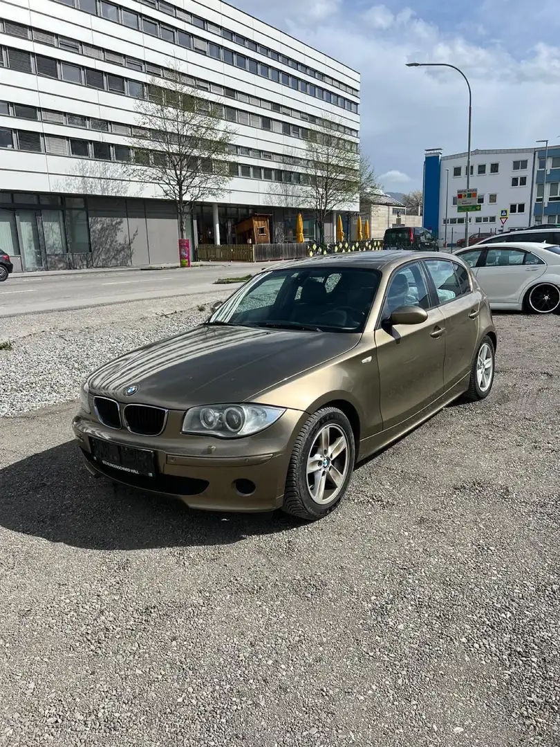 BMW 120 120d Sport Steptronic A Bronzová - 2