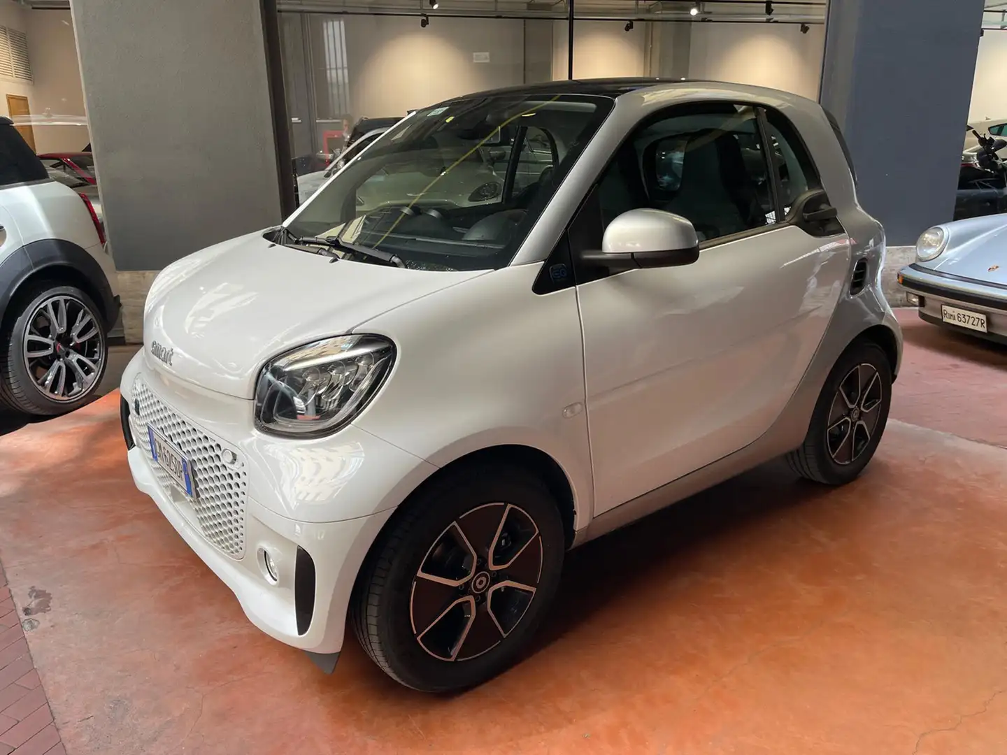 smart forTwo EQ Passion*22KW*TELEMAMERA*LED*APPLE CAR*SEDILI RI Bianco - 1