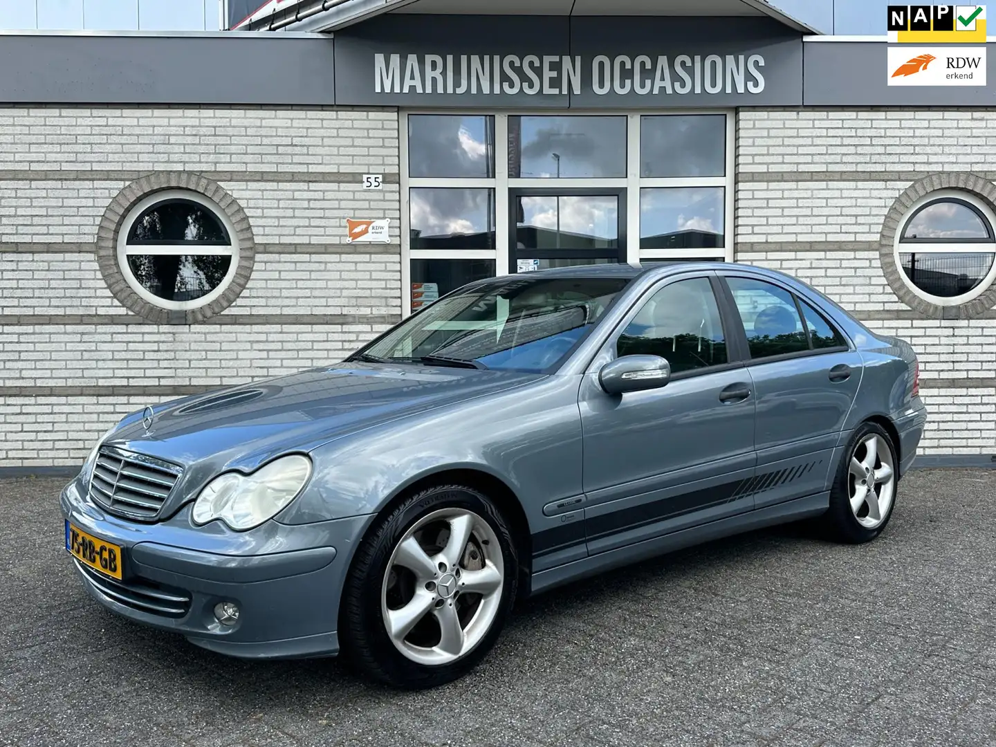 Mercedes-Benz C 180 K. Classic|Leder,Airco,Cruise,Trekh| Grijs - 1