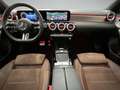 Mercedes-Benz A 200 Kompaktlimousine *AMG Line Premium Plus* Zwart - thumbnail 8