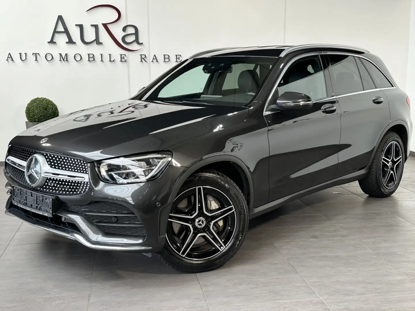 Mercedes-Benz GLC 220 4M 9G AMG-Line NAV+LED+SHZ+KAM+DIGDISPL Szary - 2