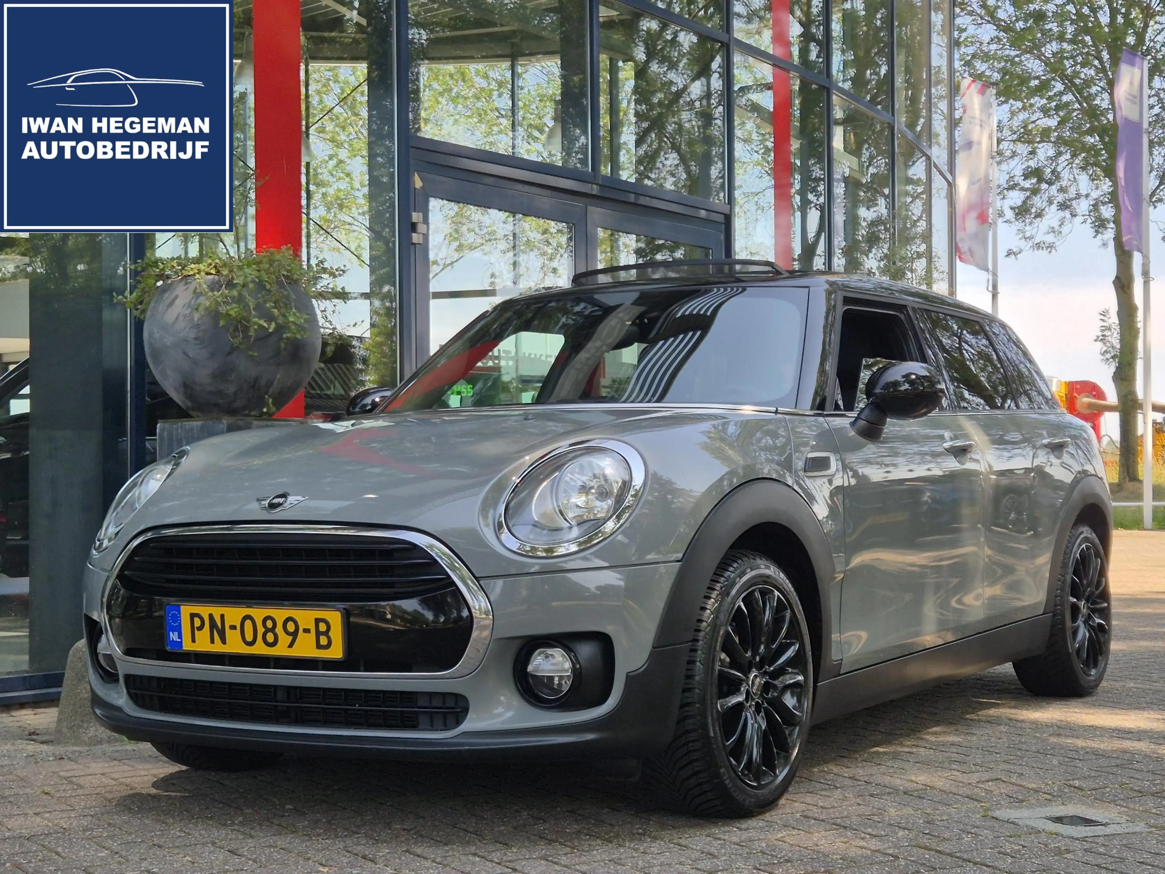 MINI Cooper Clubman 1.5 Salt Business | Panoramadak | Navigatie | Clim