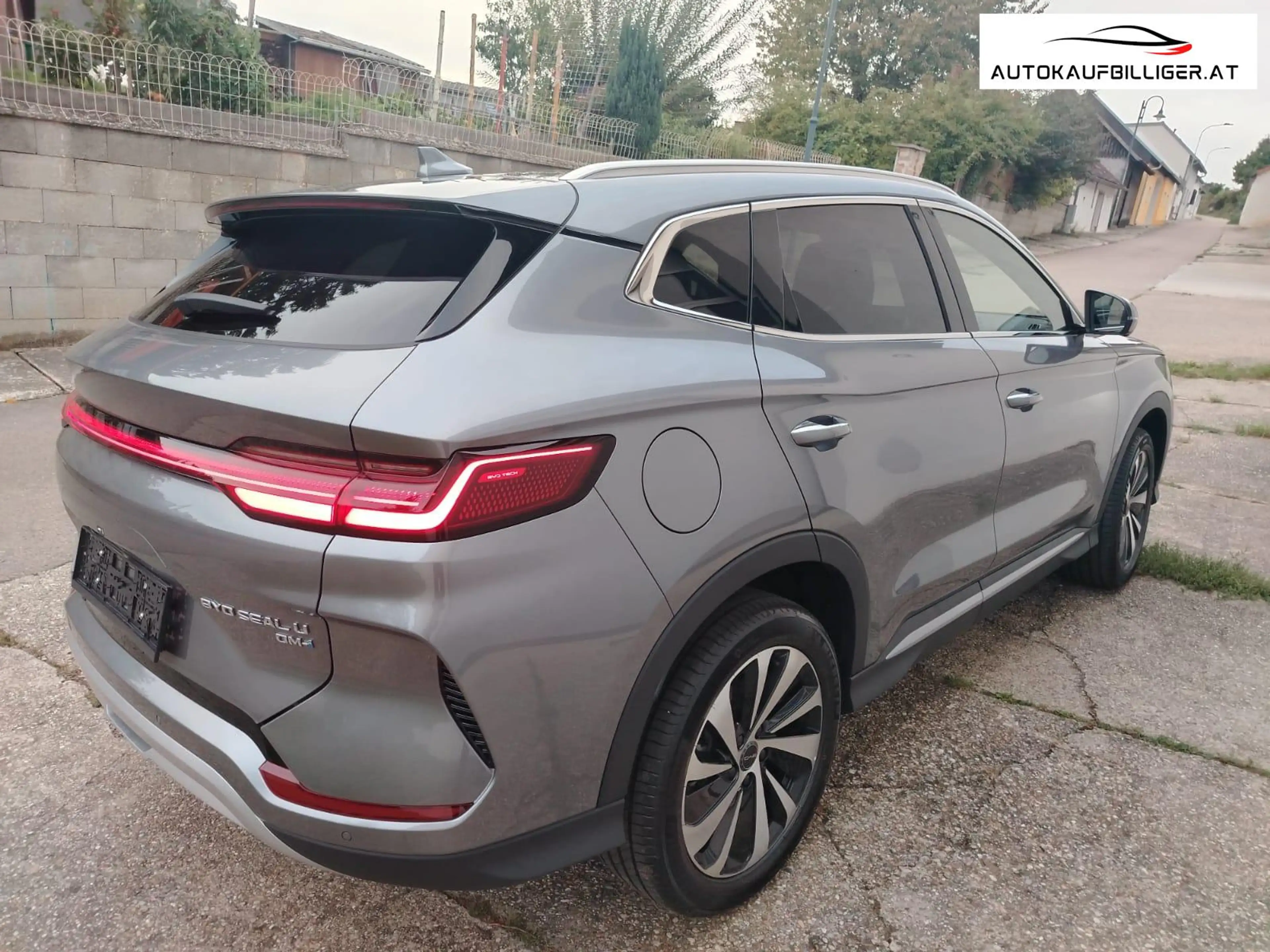 BYD Seal U DM-i Comfort *Österreich-Paket**sofort verfügbar* — photo 4