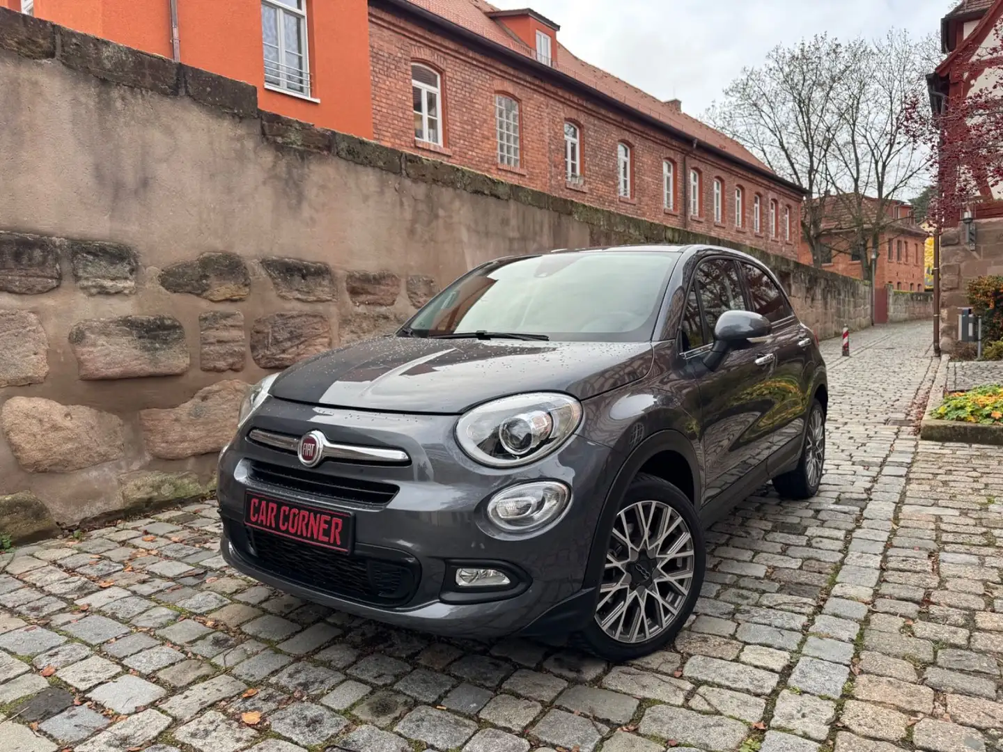 Fiat 500X Lounge/NAVI/SHZG/LENKHEIZ/SPUR/KLIMAAUTO/PDC Grau - 1