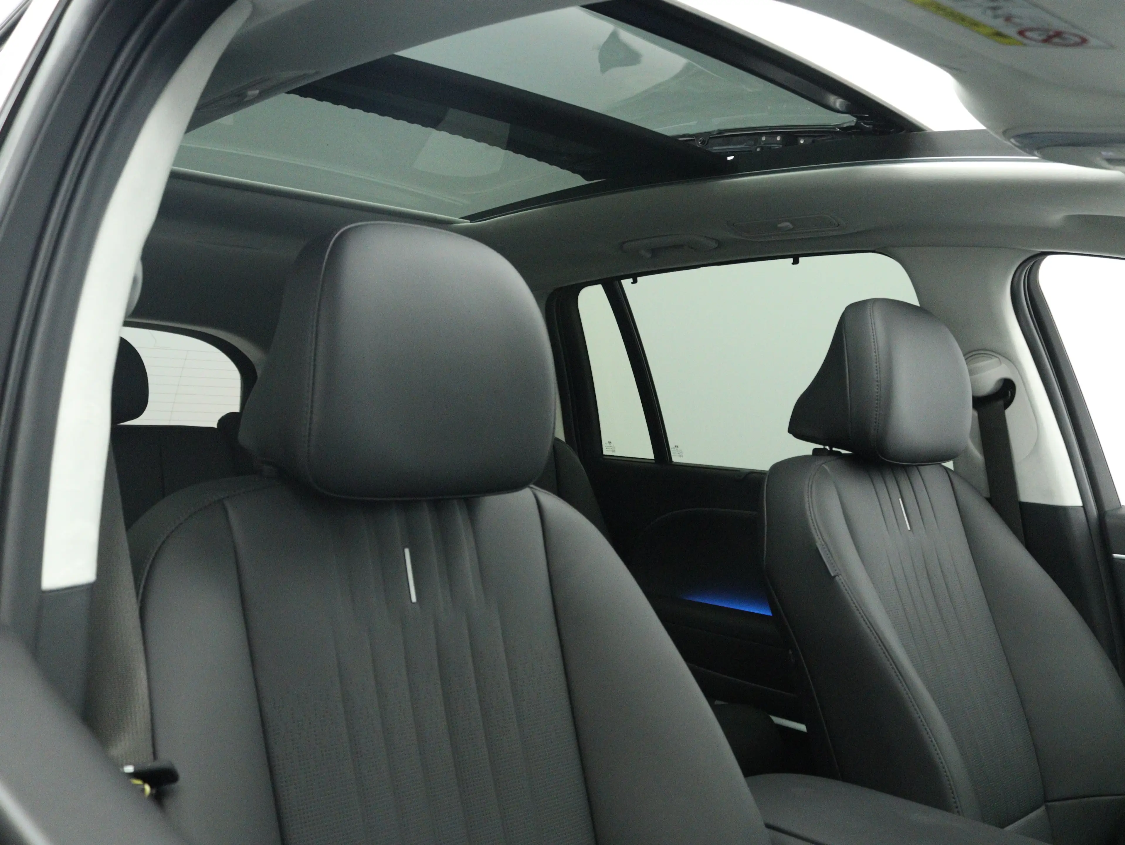 Hyundai IONIQ 9 Electric 110.3 kWh AWD+ Lounge (Ionosphere Green P — photo 3