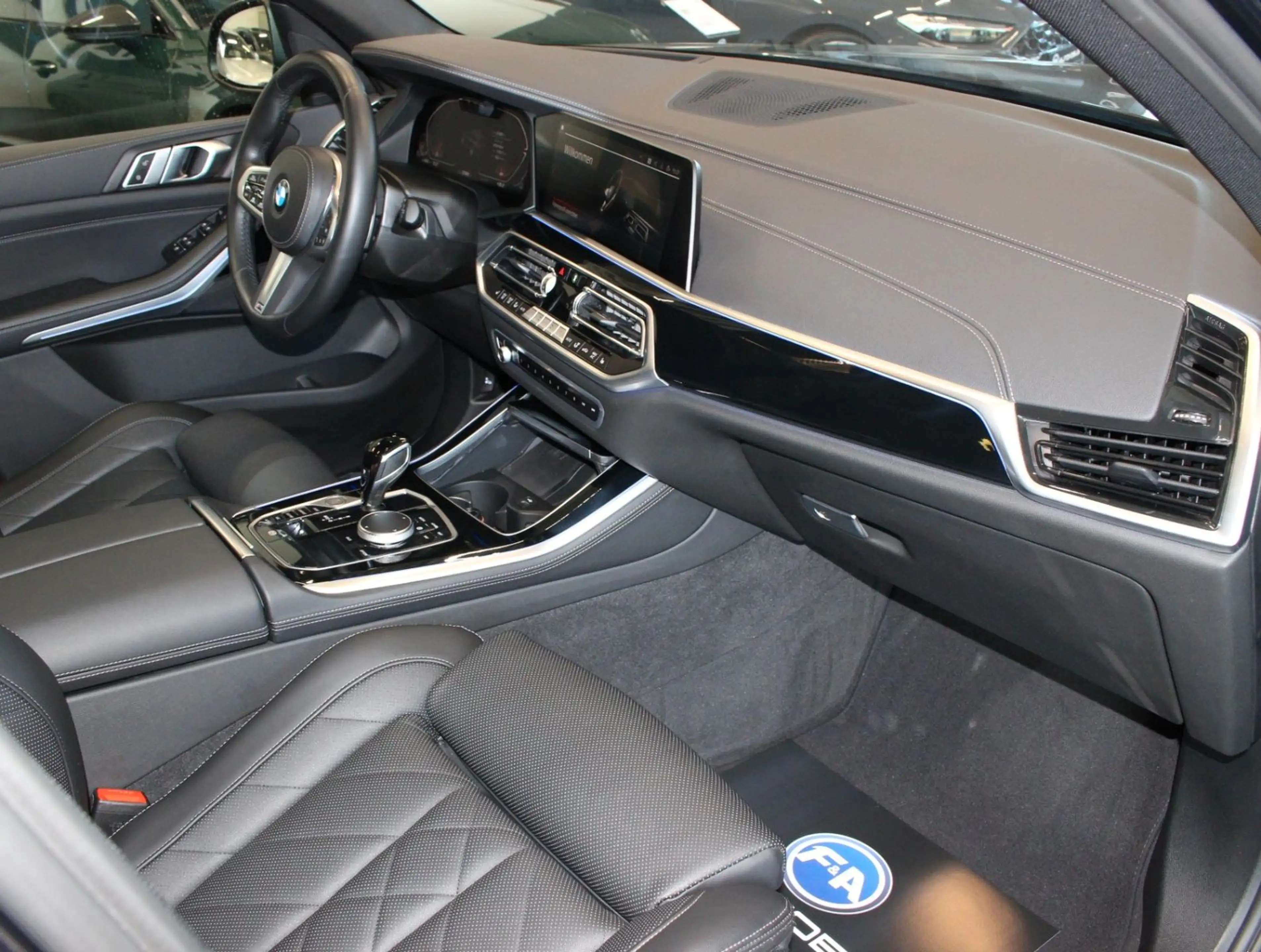 BMW X5 xDrive30d M Sport Pano+HUD+360° Kamera — photo 13