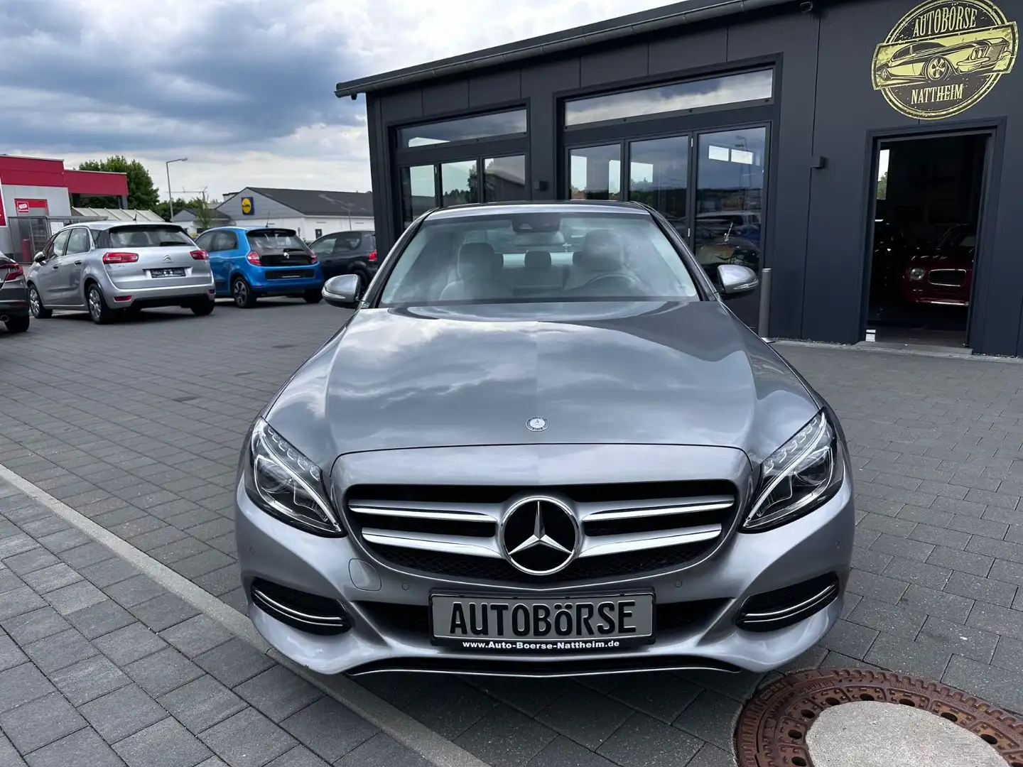 Mercedes-Benz C 180 CGI*Top Zustand* Argent - 2