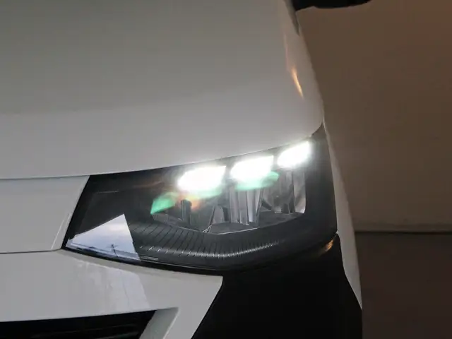 Volkswagen T7 Transporter VW e-Transporter T7 Kastenwagen 210 kW Ansicht 9