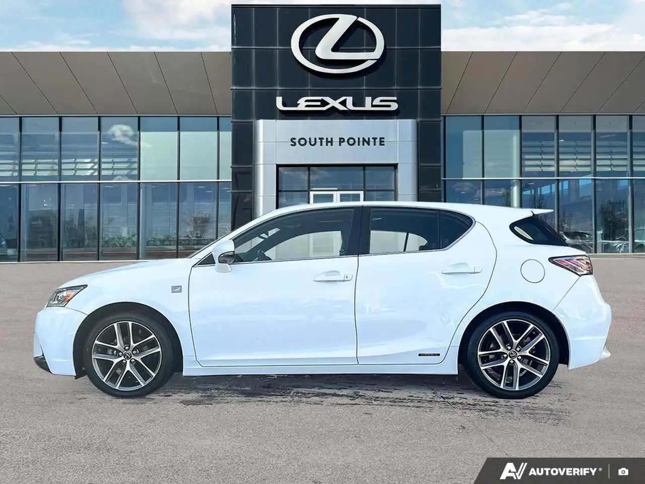 Lexus CT photo Lexus CT
