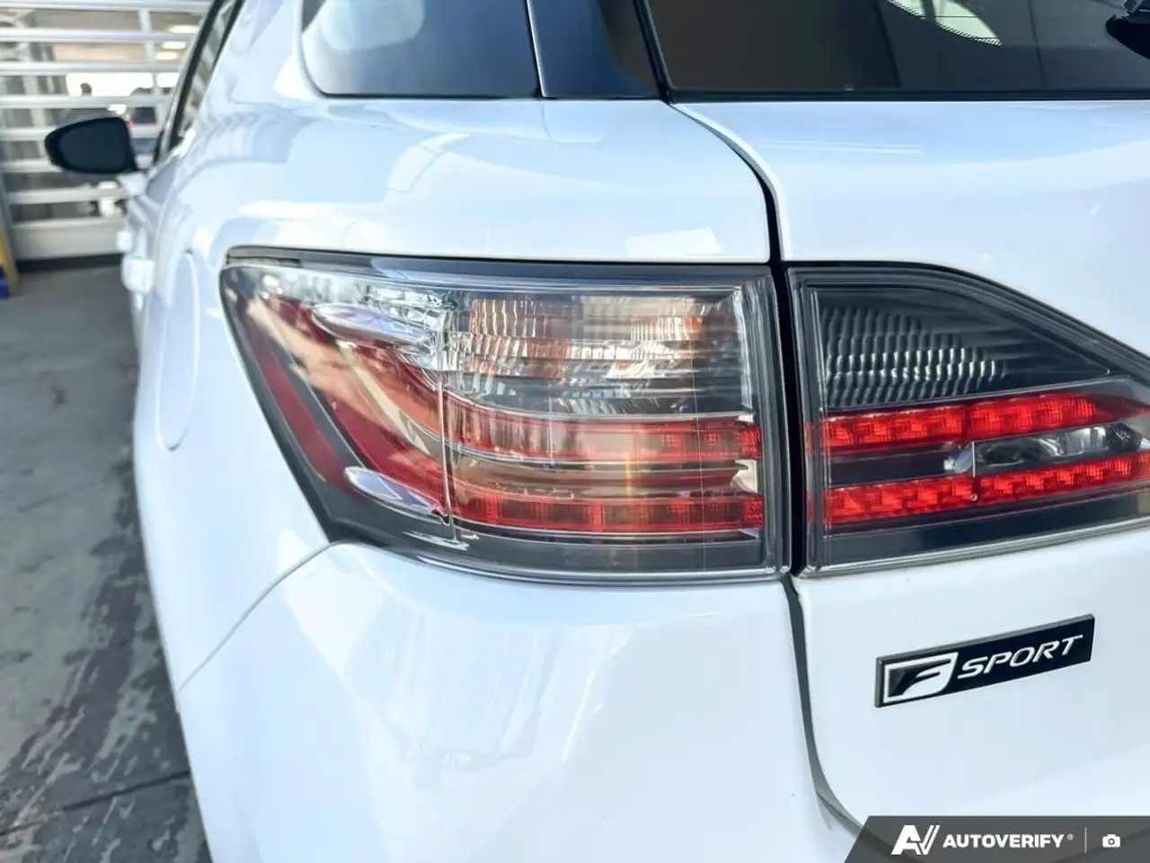 Lexus CT photo Lexus CT