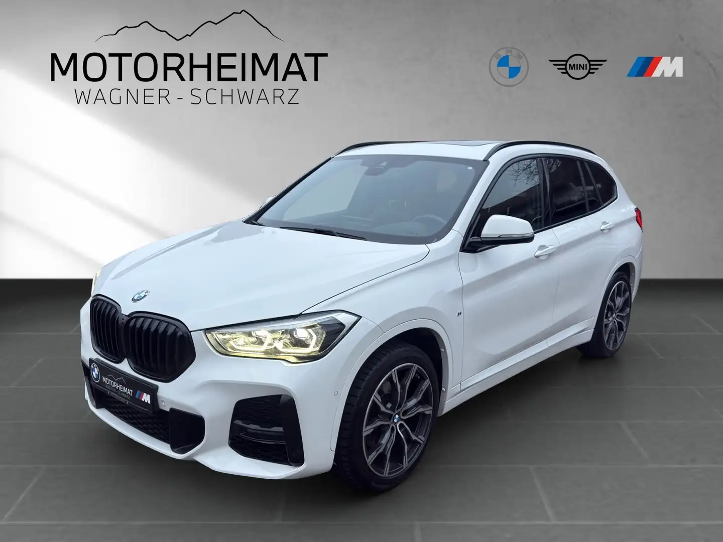 BMW X1 xDrive25i M Sport Facelift RFK H&K HUD ACC Pano Weiß - 1